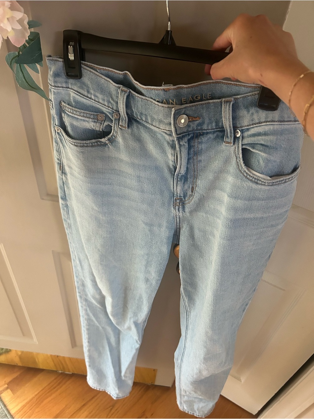 American Eagle Outfitters Light Wash Straight Leg Jeans